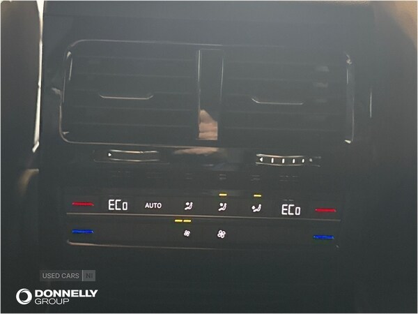 Used Volkswagen Touareg 2019 for sale - 76522879: Photo 37