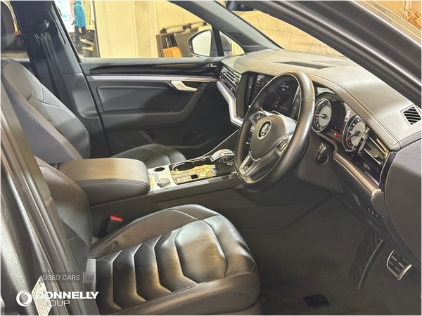 Used Volkswagen Touareg 2019 for sale - 76522879: Photo 8