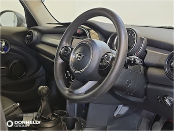 Used MINI Hatch 2019 for sale - 78760139: Photo