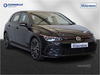 Volkswagen - Golf