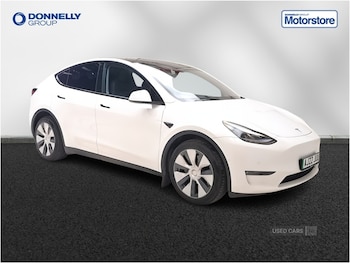 Tesla - Model Y