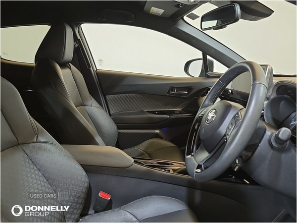 Used Toyota C-HR 2023 for sale - 76715879: Photo 10