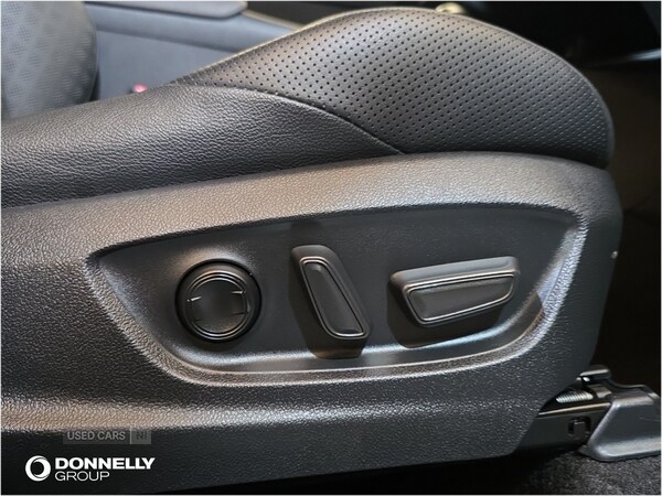 Used Toyota C-HR 2023 for sale - 76715879: Photo 30