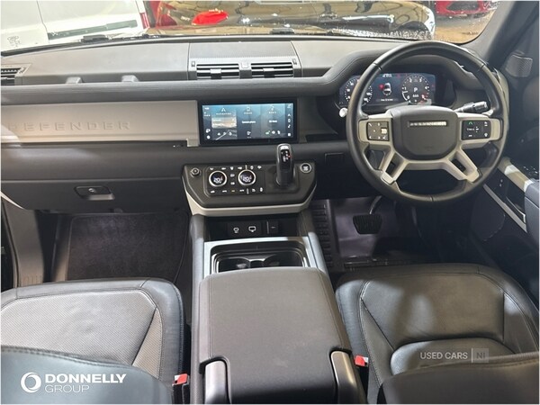Used Land Rover Defender 2021 for sale - 76167695: Photo 17