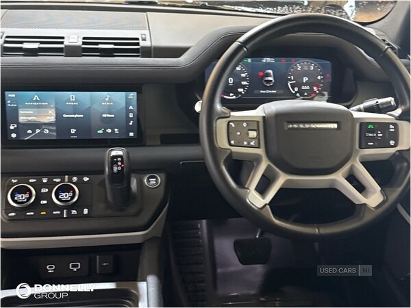 Used Land Rover Defender 2021 for sale - 76167695: Photo 18