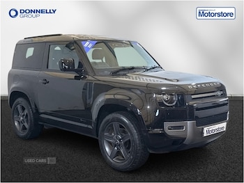 Land Rover - Defender