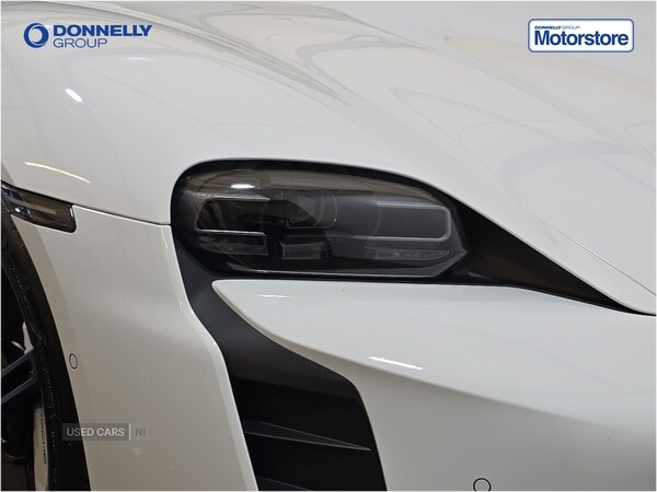 Used Porsche Taycan 2020 for sale - 75659144: Photo 25