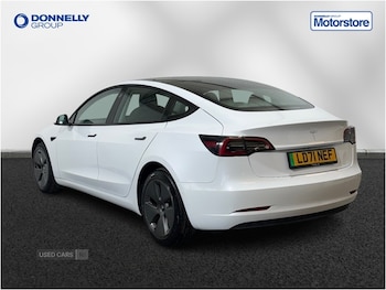 Used Tesla Model 3 2021 for sale - 76228224: Photo 2