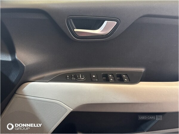 Used Kia Stonic 2018 for sale - 76646804: Photo 19