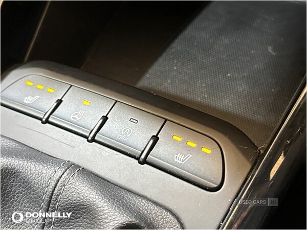 Used Kia Stonic 2018 for sale - 76646804: Photo 28