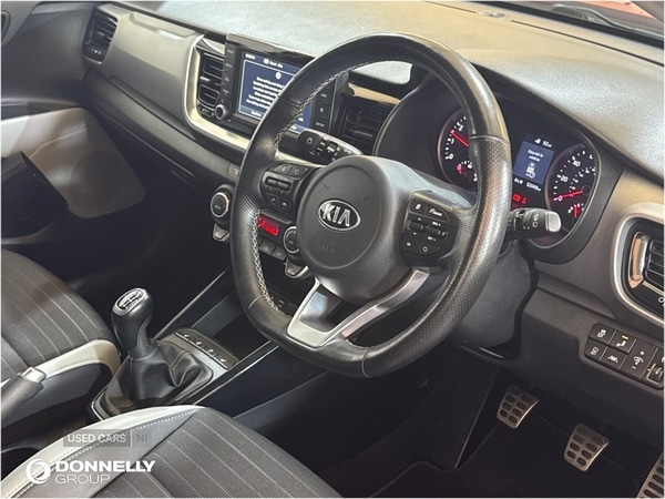 Used Kia Stonic 2018 for sale - 76646804: Photo 4