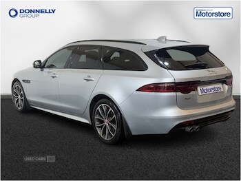 Used Jaguar XF 2019 for sale - 76500130: Photo