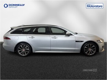 Used Jaguar XF 2019 for sale - 76500130: Photo