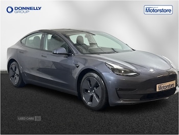 Tesla - Model 3