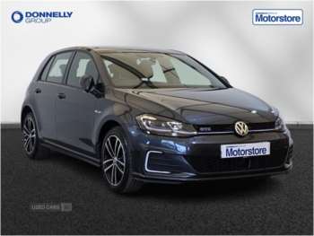 Used Volkswagen Golf 2018 for sale - 75072393: Photo