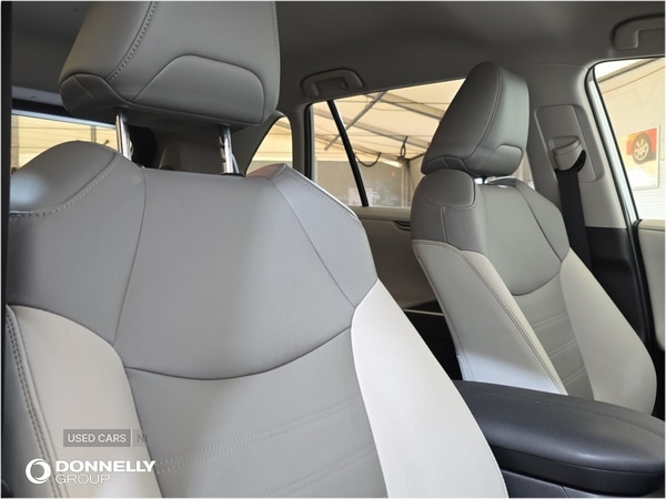 Used Toyota RAV4 2020 for sale - 77167065: Photo 38