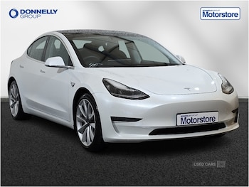 Tesla - Model 3
