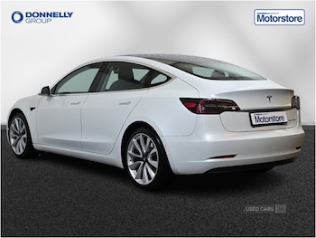 Used Tesla Model 3 2020 for sale - 76167694: Photo 2