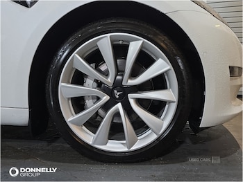 Used Tesla Model 3 2020 for sale - 76167694: Photo 4