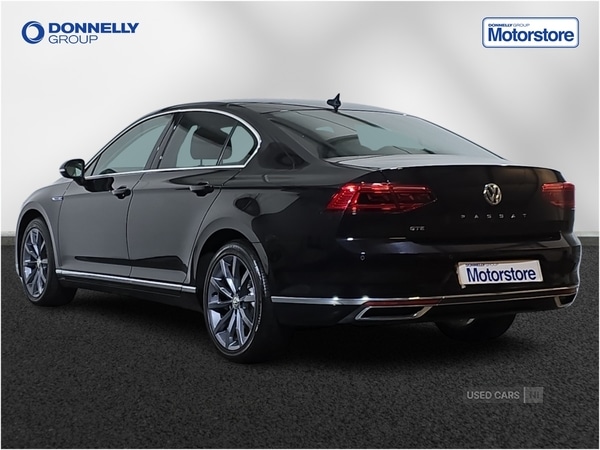 Used Volkswagen Passat 2019 for sale - 76899851: Photo 2