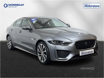 Used Jaguar XE 2020 for sale - 77050327: Photo