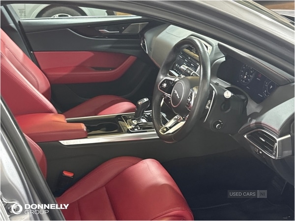 Used Jaguar XE 2020 for sale - 77050327: Photo 8