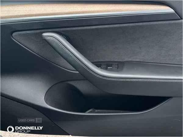 Used Tesla Model 3 2021 for sale - 76167692: Photo 22