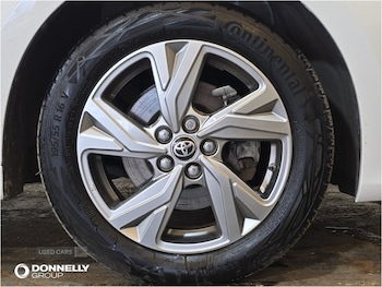 Used Toyota Yaris 2024 for sale - 77705857: Photo