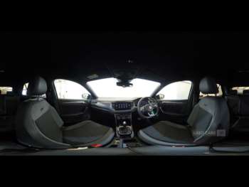 Used Volkswagen T-Roc 2020 for sale - 75372147: Photo