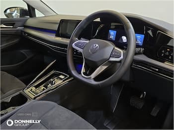 Used Volkswagen Golf 2023 for sale - 79522001: Photo