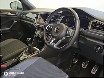 Used Volkswagen T-Roc 2018 for sale - 79541115: Photo
