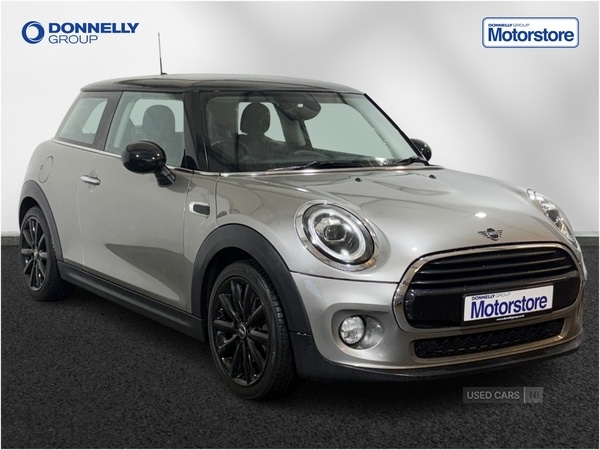 Used MINI Hatch 2019 for sale - 76597601: Photo 1