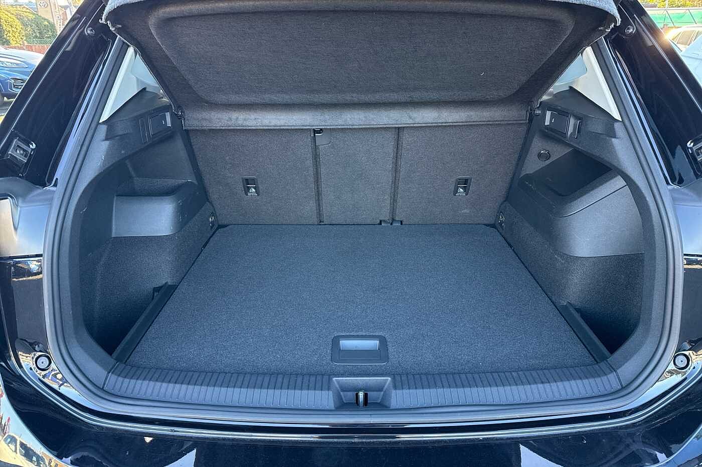 Used Volkswagen Tiguan 2024 for sale - 76389674: Photo 12