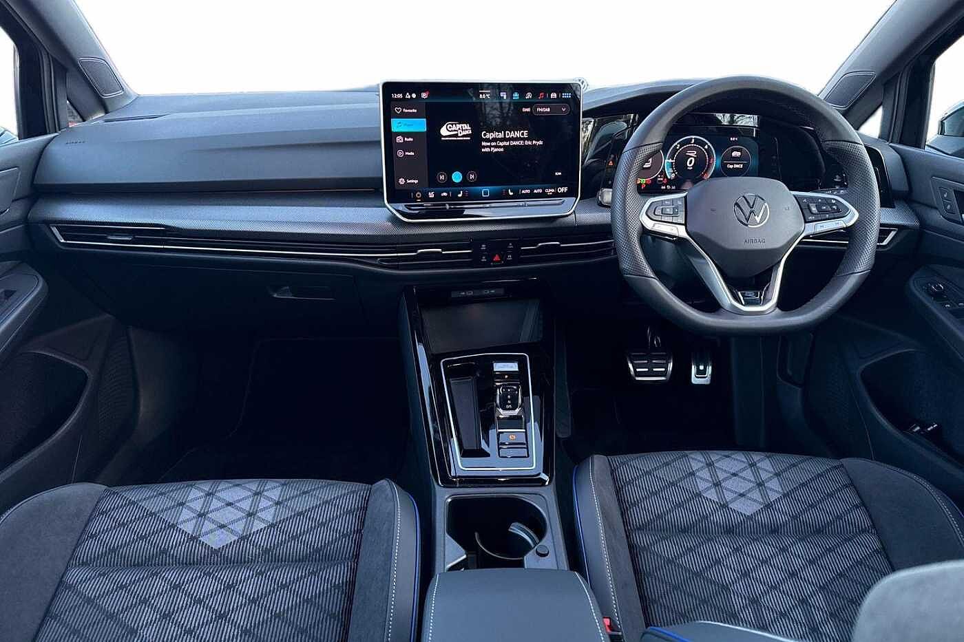 Used Volkswagen Golf 2025 for sale - 76800383: Photo 9