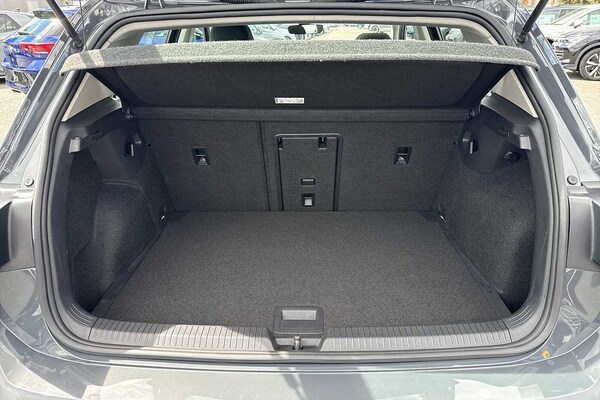Used Volkswagen Golf 2020 for sale - 76228857: Photo 12