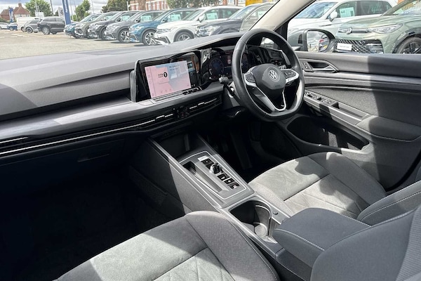 Used Volkswagen Golf 2020 for sale - 76228857: Photo 2