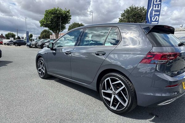 Used Volkswagen Golf 2020 for sale - 76228857: Photo 48