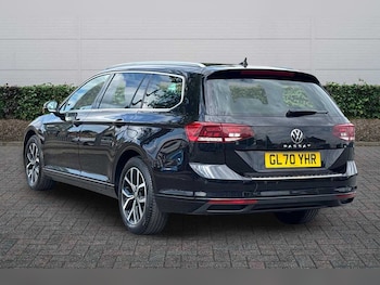 Used Volkswagen Passat 2020 for sale - 78463322: Photo