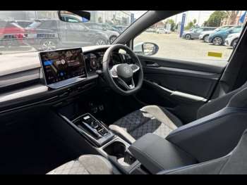 Used Volkswagen Golf 2025 for sale - 75128406: Photo