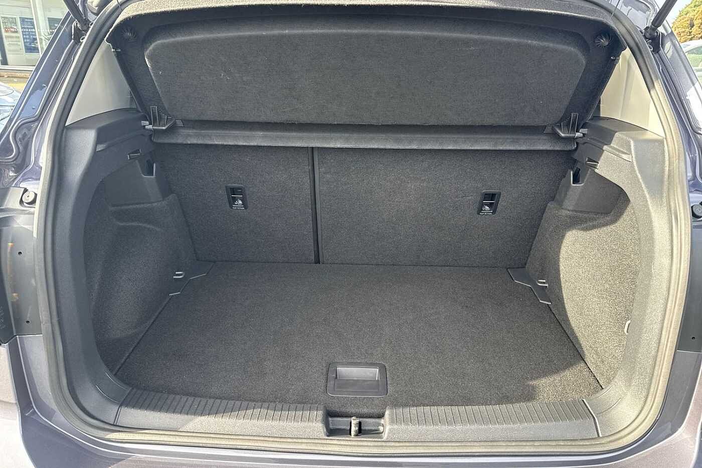 Used Volkswagen T-Cross 2025 for sale - 77627044: Photo 11