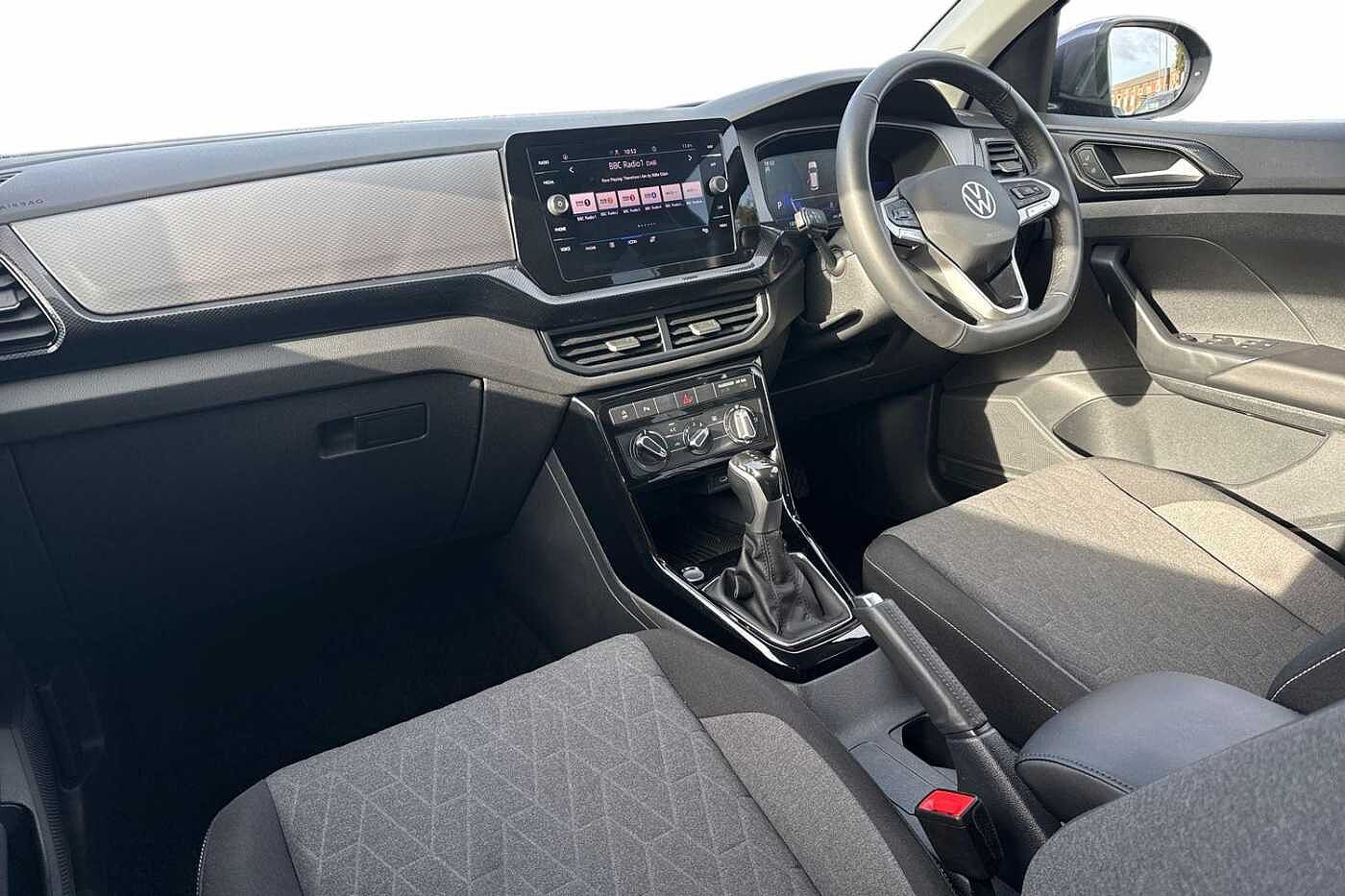 Used Volkswagen T-Cross 2025 for sale - 77627044: Photo 2