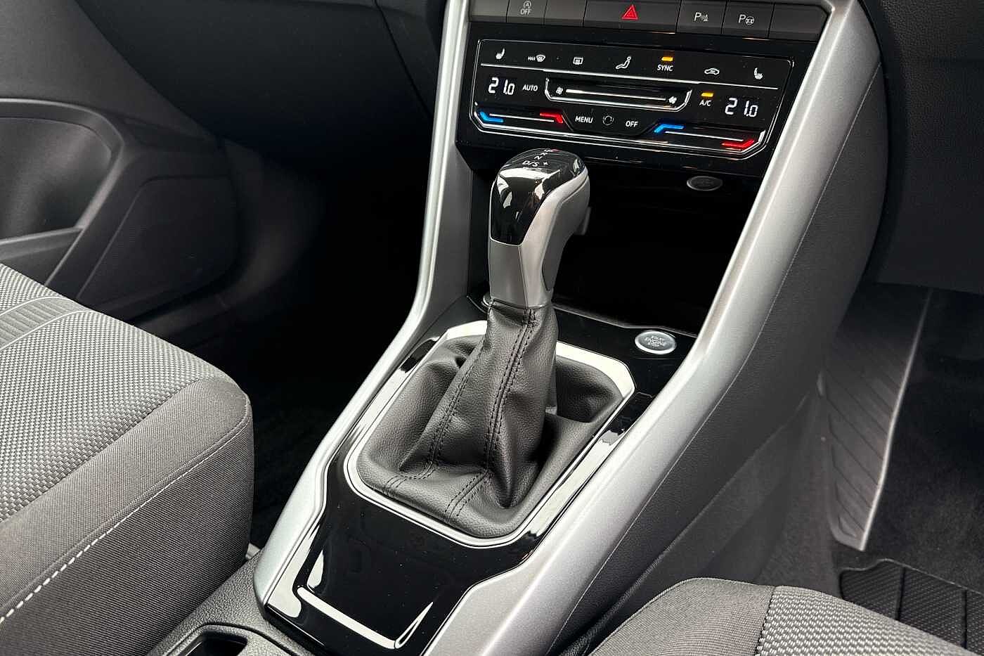 Used Volkswagen T-Roc 2025 for sale - 76285459: Photo 10