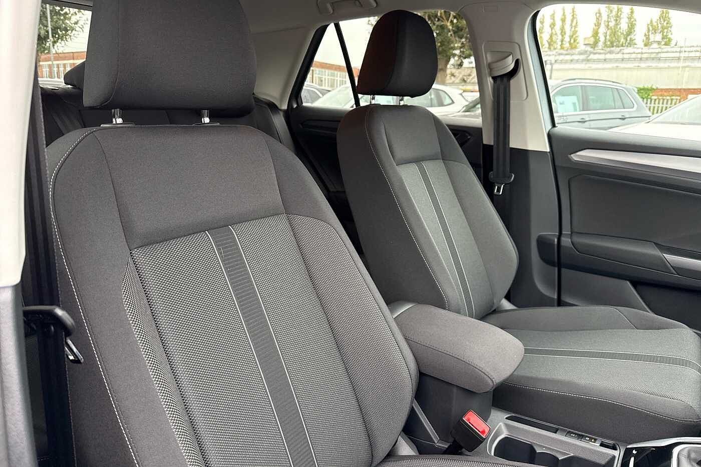 Used Volkswagen T-Roc 2025 for sale - 76285459: Photo 13