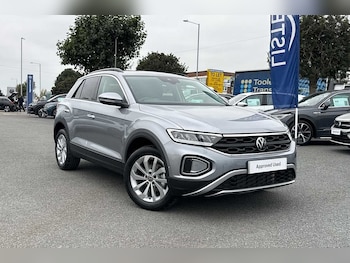 Used Volkswagen T-Roc 2025 for sale - 76285459: Photo