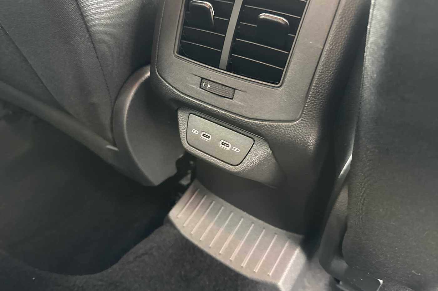 Used Volkswagen T-Roc 2025 for sale - 76285459: Photo 33