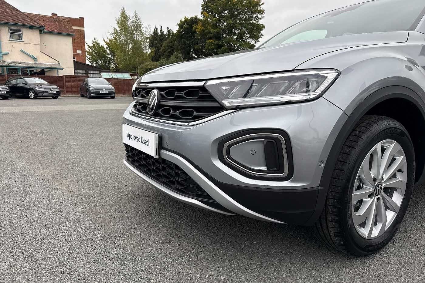 Used Volkswagen T-Roc 2025 for sale - 76285459: Photo 49