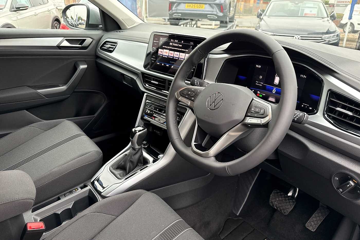 Used Volkswagen T-Roc 2025 for sale - 76285459: Photo 6