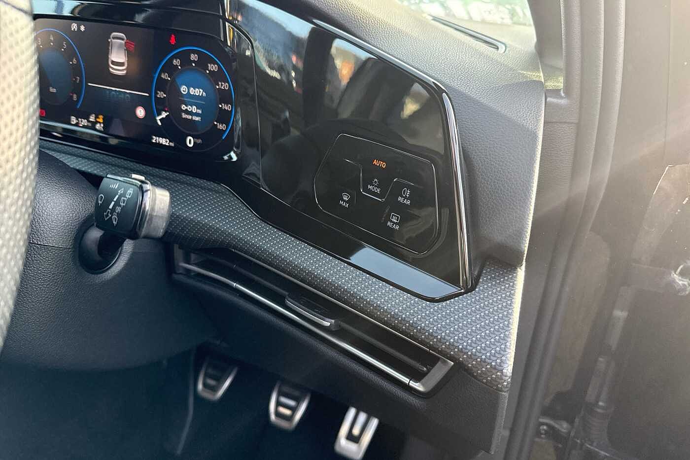 Used Volkswagen Golf 2021 for sale - 76692732: Photo 17