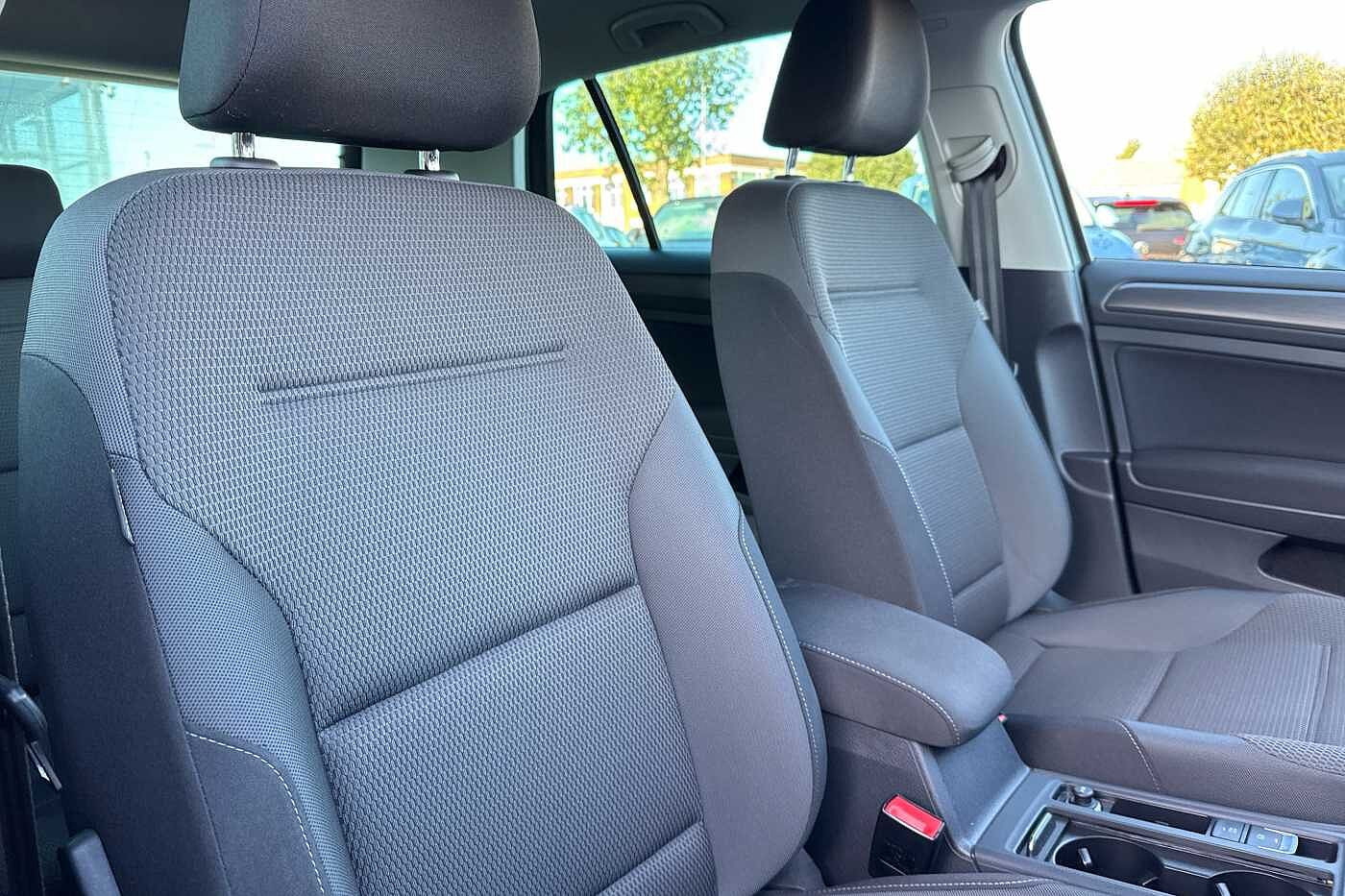 Used Volkswagen Golf 2020 for sale - 76434312: Photo 13