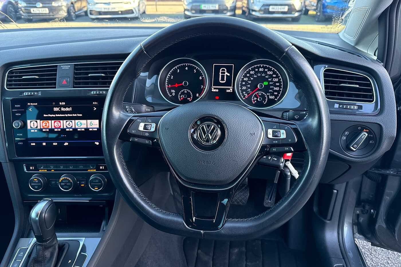 Used Volkswagen Golf 2020 for sale - 76434312: Photo 17